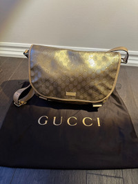 Gucci Metallic GG Messenger Bag