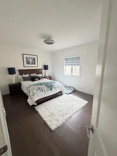 for rent only for girls heritage road brampton