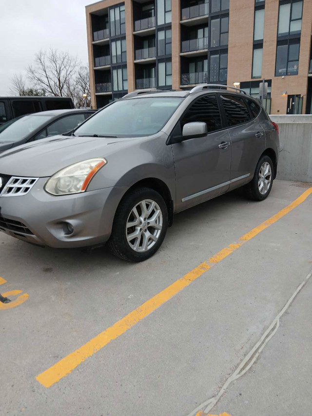 2013 NISSAN ROGUE AWD in Cars & Trucks in Markham / York Region - Image 2