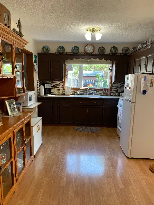 Four-Season Cottage for Sale in Houses for Sale in Swift Current - Image 7