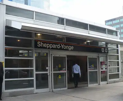 Beautiful room for rent next to Sheppard-Yonge subway station