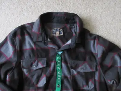 NEW… MEN’S FLEECE GREY CHECKERED SHIRT…XL, View more