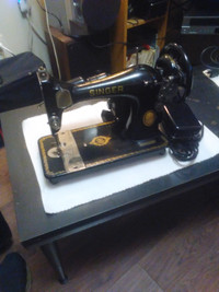 Antique Singer Sewing Machine For Sale 
