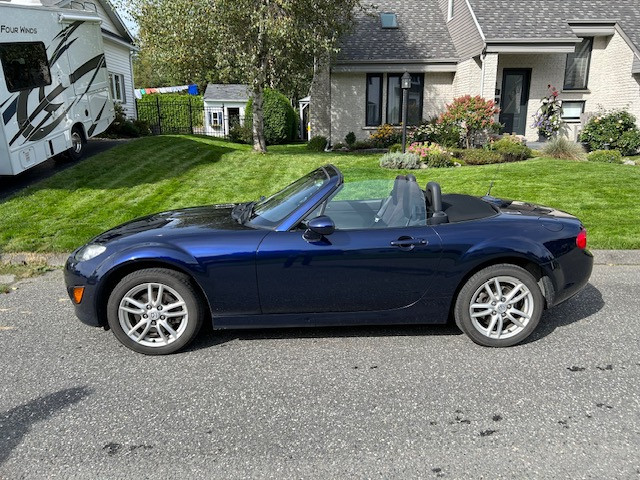 Mazda MX5 GX 2011 dans Autos et camions  à Sherbrooke