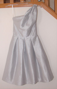 Special Occasion Dresses & Gowns - sz 2, 4, 6, 8, 10