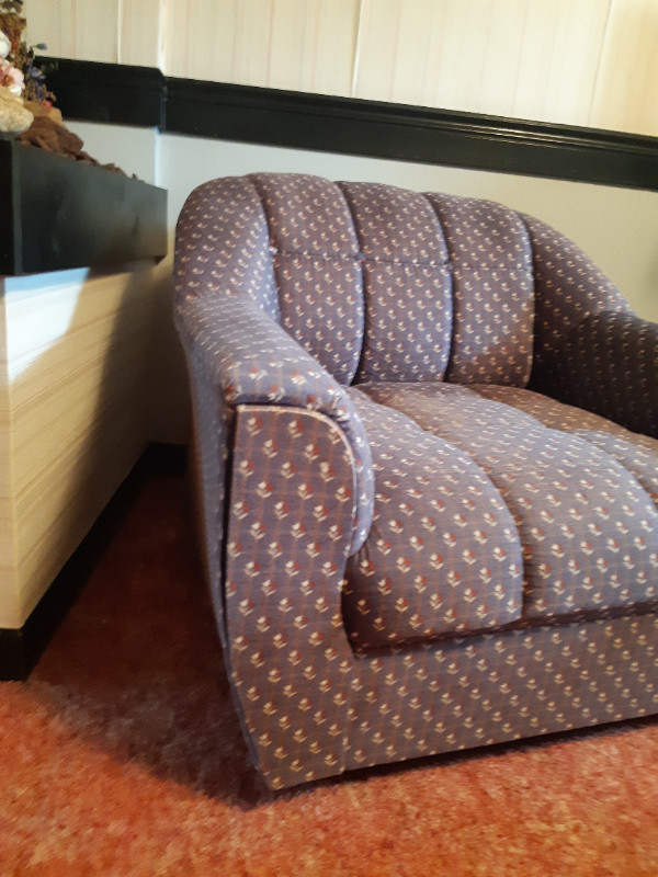 Sofa couch and chair for $200.00. in Couches & Futons in Miramichi - Image 2