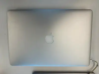 Cheap 2015 MacBook Pro! i7, 16GB RAM + 256GB SSD, View more