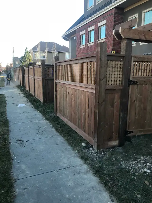 fence and deck building62864741842435124
