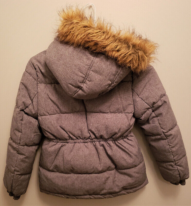 Girls Winter Jacket Grey - Size M (7-8) Excellent Condition dans Enfants et jeunesse  à Ouest de l’Île - Image 2