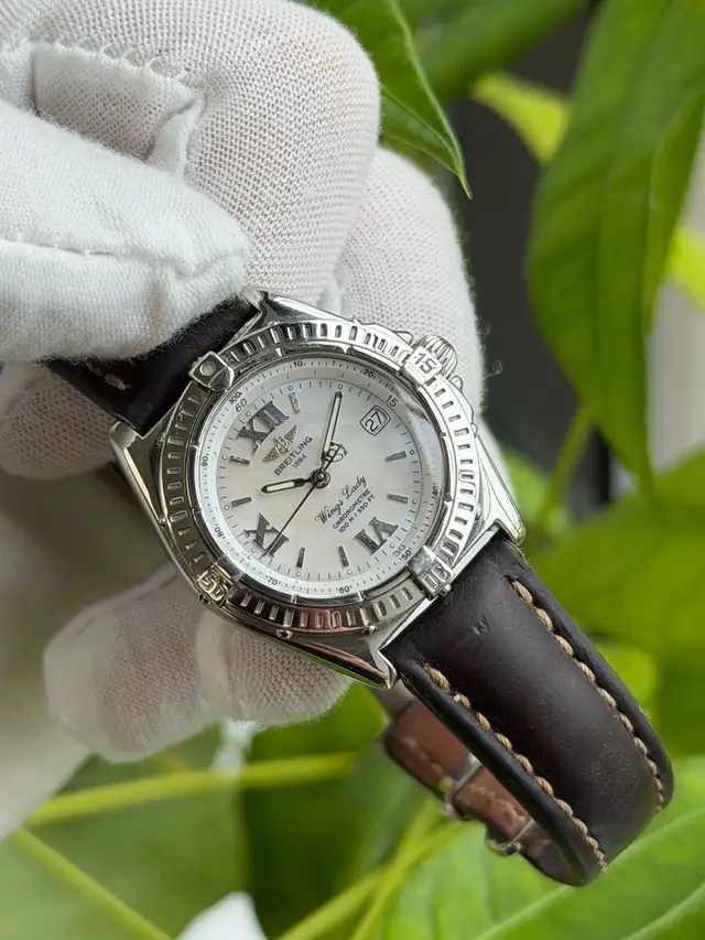 Breitling Wings Lady Mothe of Pearl Dial in Jewellery & Watches in Laval / North Shore - Image 4