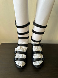TRIPPEN Vogue x+os Gladiator Sandals sz. 6