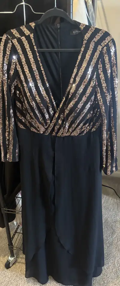 Giffniseti Maxi dress, View more