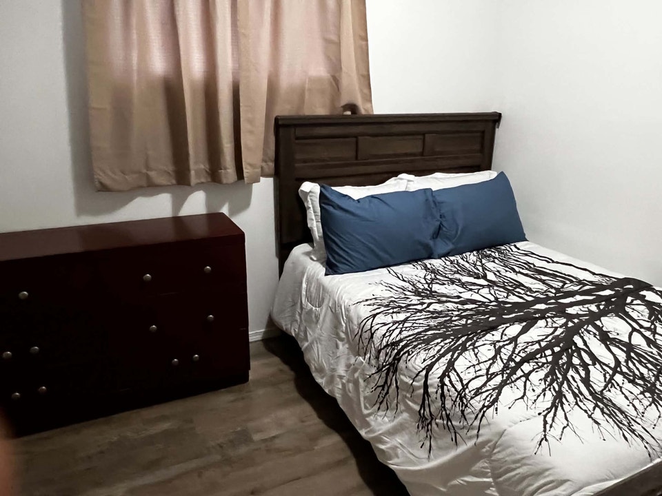 two bedroom unit for rent 2