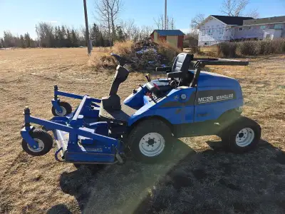 Selling my New Holland MC 28 Mower It's in really good shape and I am the second owner. I know the o...