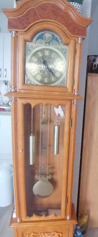 Horloge antique à vendre !!!! dans Art et objets de collection  à Ville de Montréal