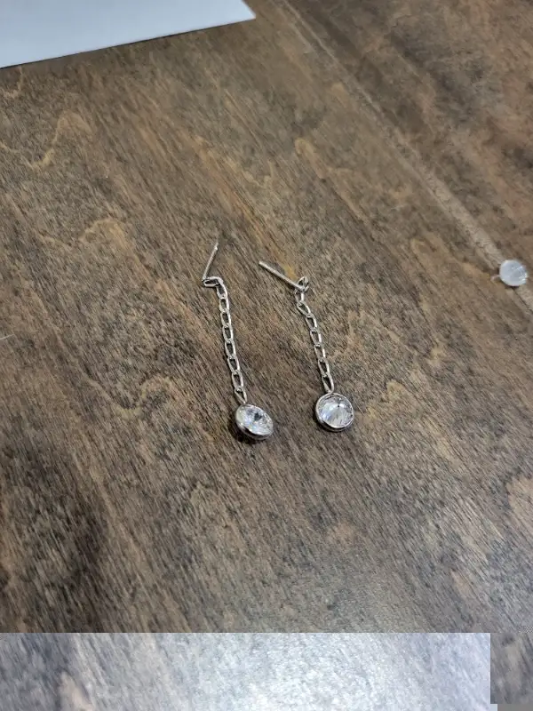 Brand New 10K White Gold Diamond Moissanite Earrings For Sale in Jewellery & Watches in London - Image 7