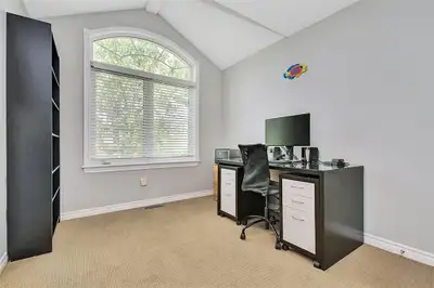 FOR RENT 3-beds 2.5 baths  townhouse in Stittsville/Kanata