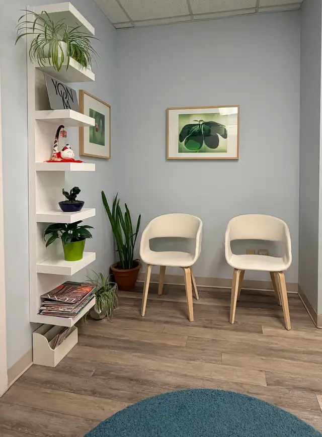 Treatment Room for Rent Downtown Toronto! in Commercial & Office Space for Rent in City of Toronto - Image 6