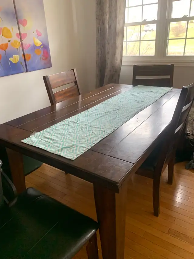 dining table in Dining Tables & Sets in Bedford - Image 2