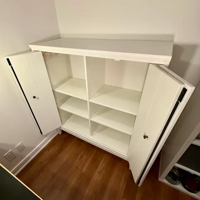 IKEA IDANÄS Cabinet with Bi-Folding Doors - White in Dressers & Wardrobes in City of Toronto - Image 4