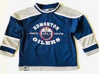 Oilers NHL Hockey Jersey. EDMONTON OILERS EST. 1979. Embroidered lettering and crest. Great conditio...