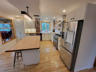 Renovating your house? Just moved to the island? I'm transition? You're in luck! We have a gem of a...