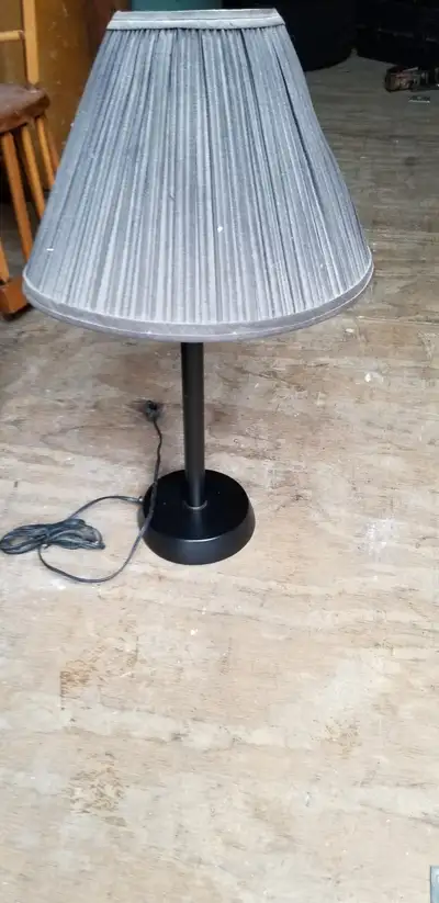 Lampe noire, View more