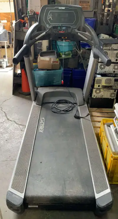 We are selling a used Cybex 770T treadmill DE-22764-4 C For Parts You are welcome to make an offer....