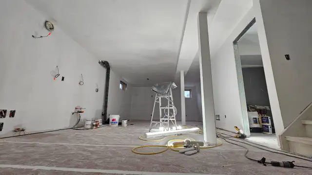 ****  Painter ****518514861115985921