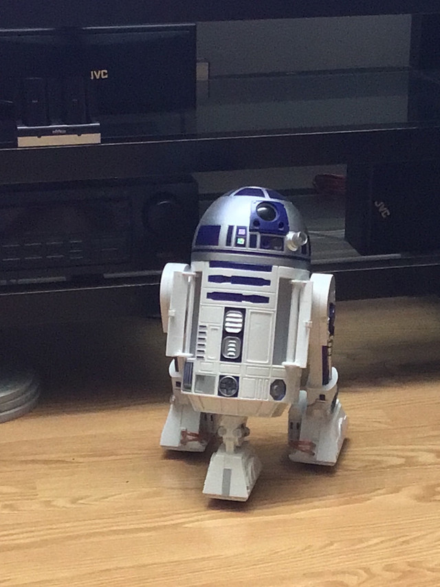 18 inch R2D2 in Toys & Games in Dartmouth - Image 2