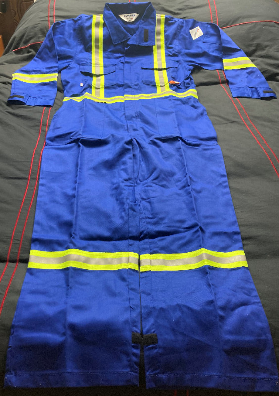 (NEW) Burtek FR Treated 100% Cotton Coverall Reflective Tape 46R in Men's in City of Toronto - Image 3