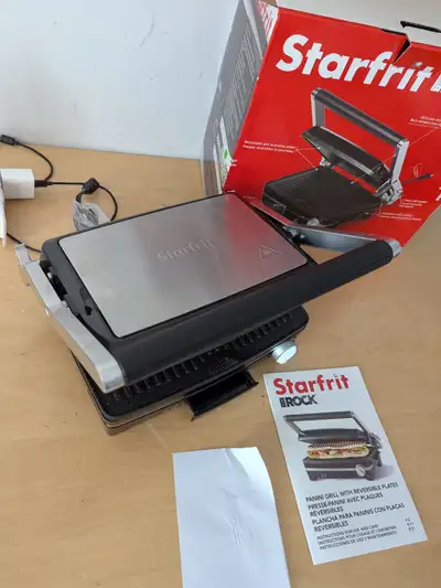 Starfrit Rock Panini Press - Reversible Plates, Slight Cracked P, View more