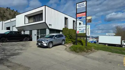 2nd floor office in southgate industrial center Avaliable March 1st