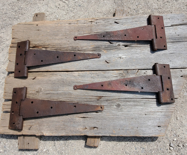 4-2 Sets Antique Barn T-Strap Hinges 17"L x 7"w in Arts & Collectibles in Norfolk County - Image 3