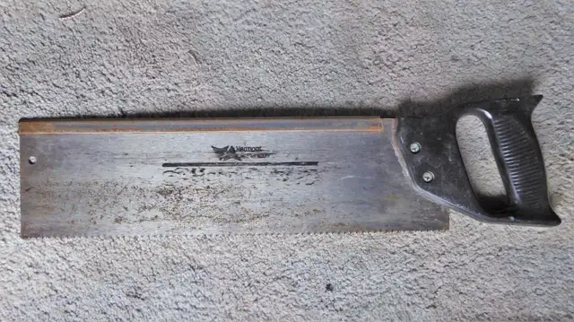 Hand Saw