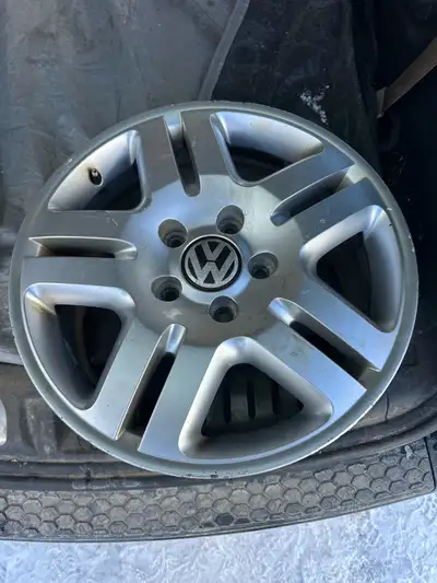 Set of four 2004-2010 Volkswagen Touareg 5x130 18x8 18" OEM silver alloy wheels. Includes all four O...