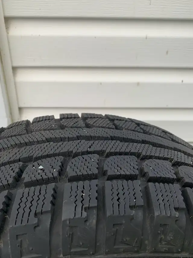 16” Antares winter tires and rims in Tires & Rims in Dartmouth - Image 4