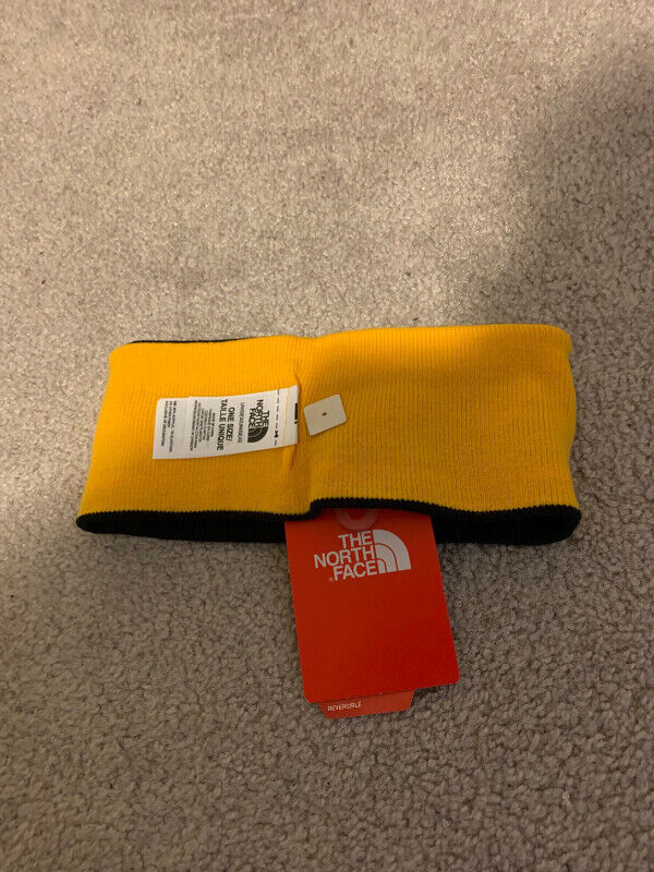 Blue & Yellow North Face Reversible Chizzler Headband in Other in City of Toronto - Image 4