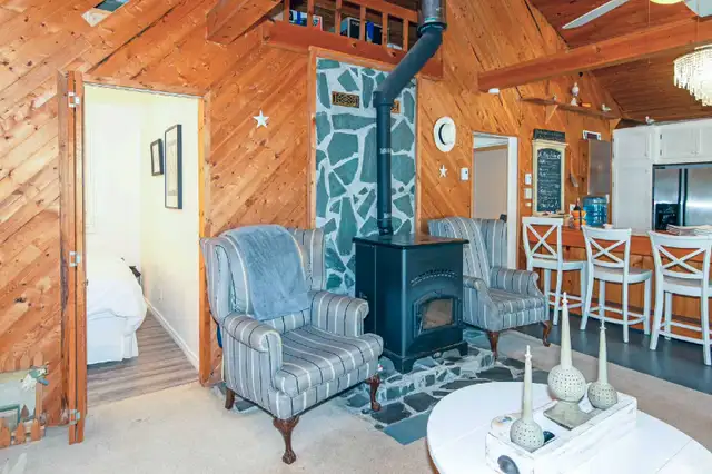 cottage for rent in kawartha lake in Ontario in Canada - Image 7