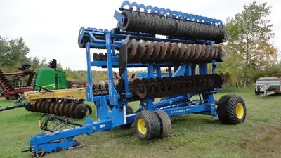 2018 Landoll 7833-35 HSL 35′ high speed disk 24″ notched blades with 10″ spacing rubber firming/leve...
