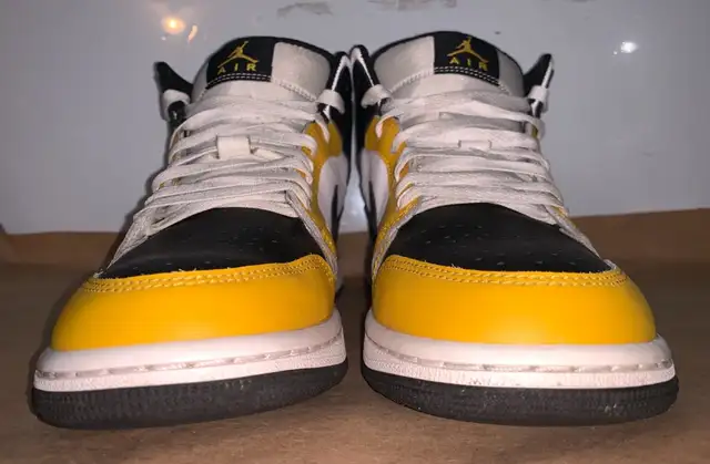 Nike Air Jordan 1 Mid Black White Yellow Ochre Men's Size 162863732365187124