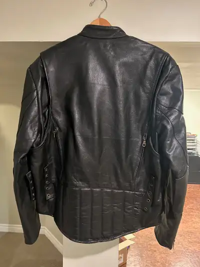 Mens 48 sized leather motorcyle jacket $85