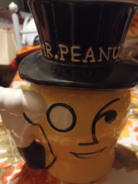 Mr .peanut jar