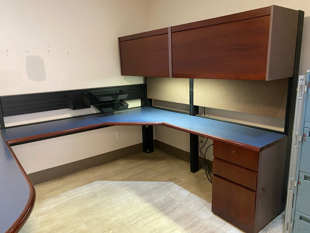 Executive Office Desk - High Quality in Desks in St. Albert - Image 3
