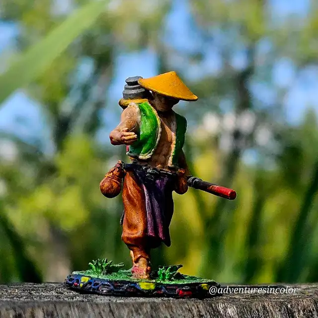 Affordable Tabletop Miniature Painting, Basing & Repair