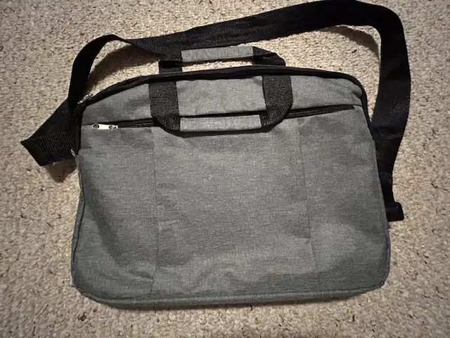 LAPTOP BAG.  NEW in Laptop Accessories in Cambridge - Image 3