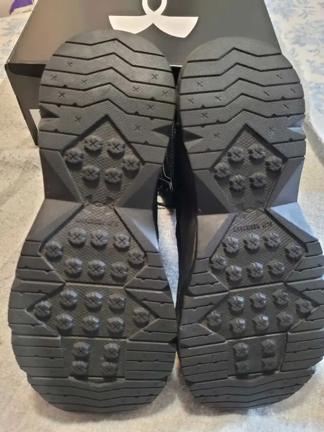 Women's UA Stellar G2Tactical Boots 8.5-  New in Box - $90 in Women's - Shoes in Strathcona County - Image 4