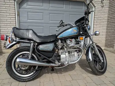 Nicely preserved 1981 Honda CX 500 Custom $1200 obo Appears very original New Metallic Black Paint O...