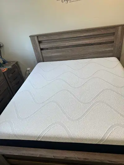 King mattress Tempurpedic firm , View more