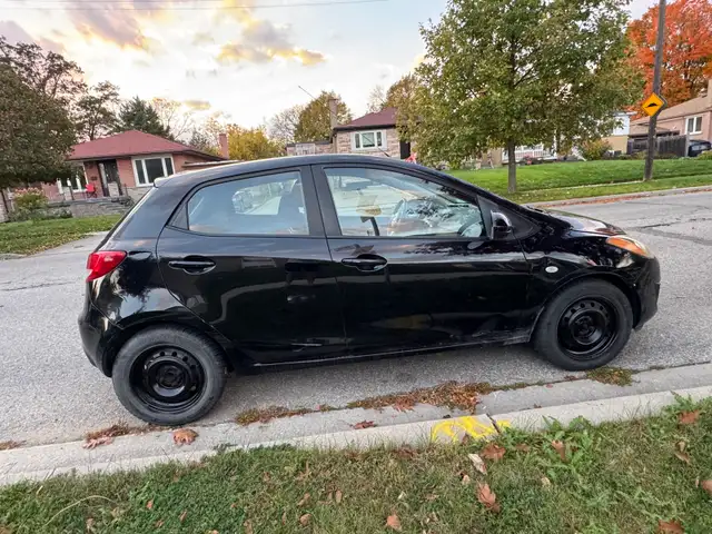 2011 Mazda 2605033059111424003